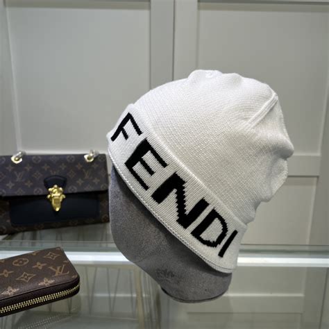 fendi beanie white